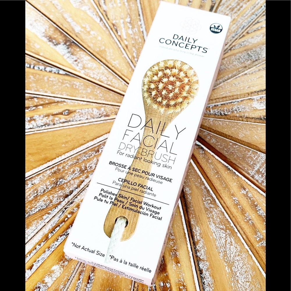 NIP Daily Concepts Gentle Facial Dry Brush